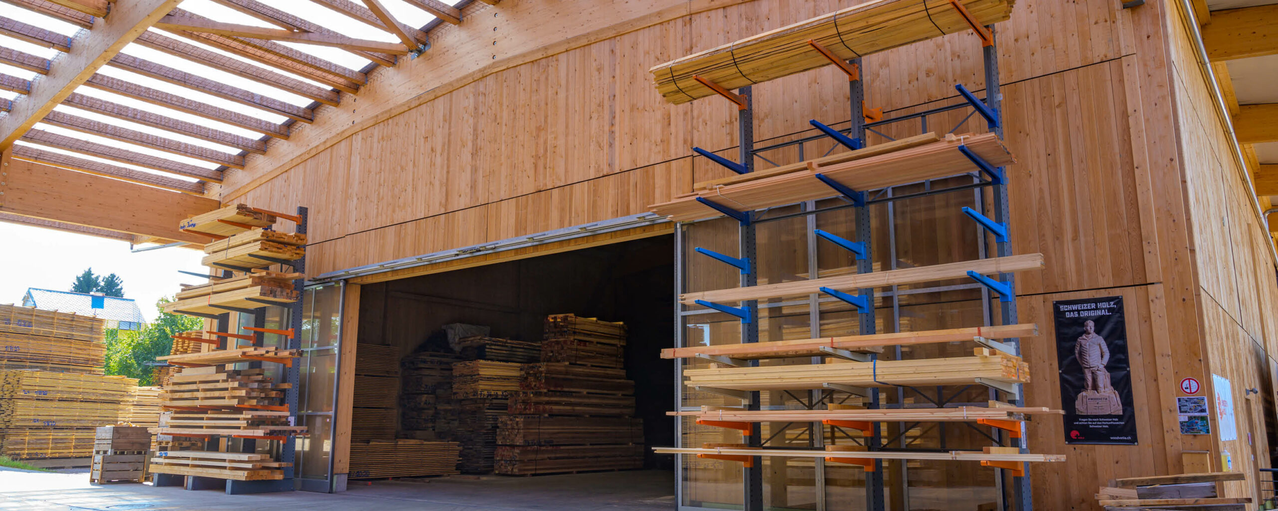 Trockenlagerhalle für Ofentrockenes Holz